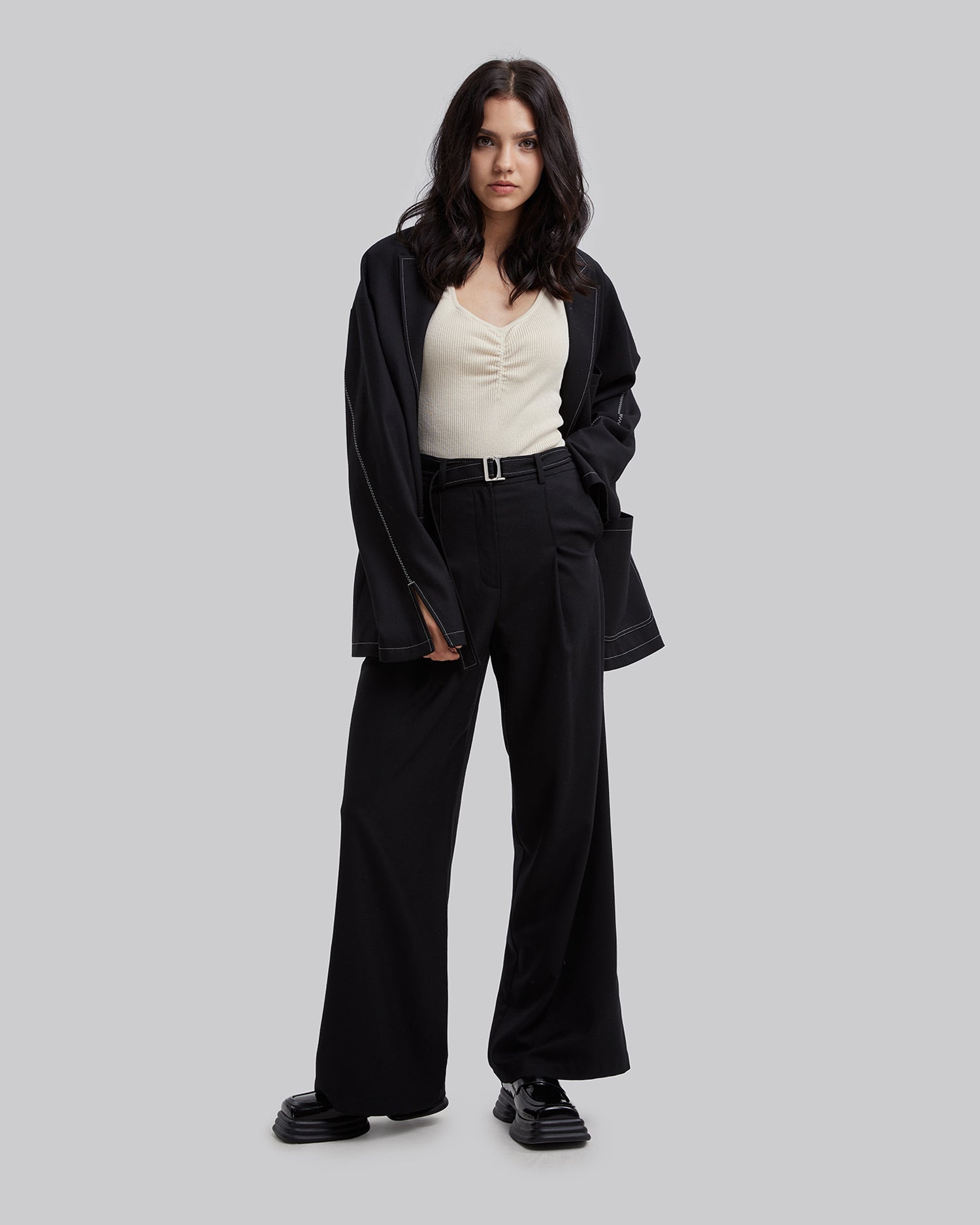 Loose Tapered Pants - Black, L image
