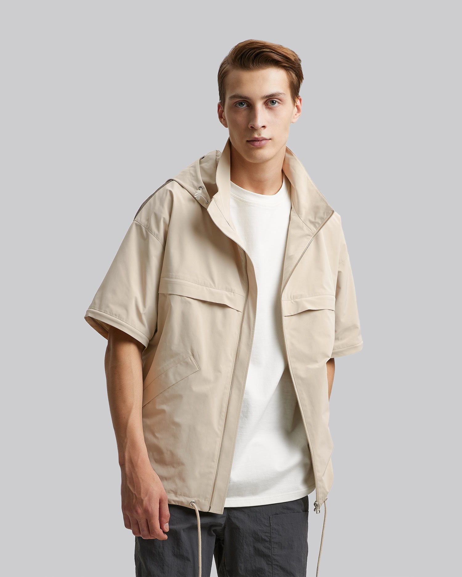 Detachable-Sleeved Windbreaker image 1