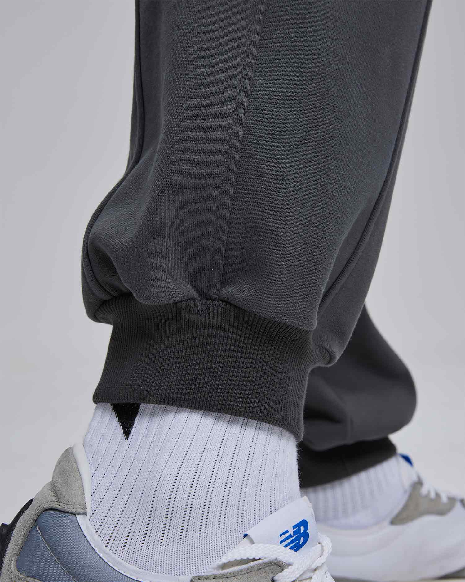 Pleated Cargo Pants image 5