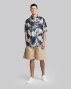 Loose Knee-Length Shorts image 1