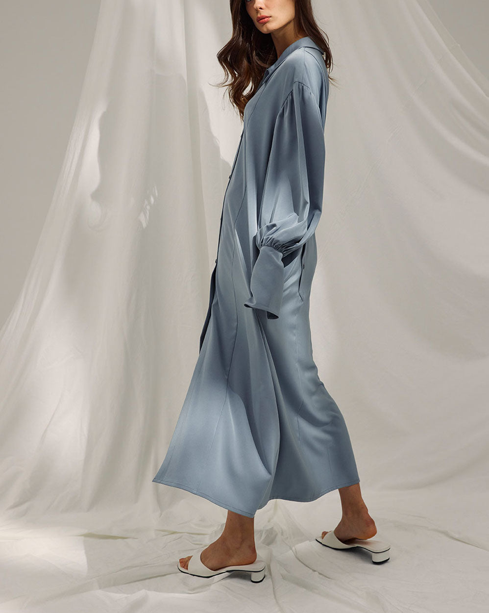 Buttoned Back Drape Shirt Robe image 2