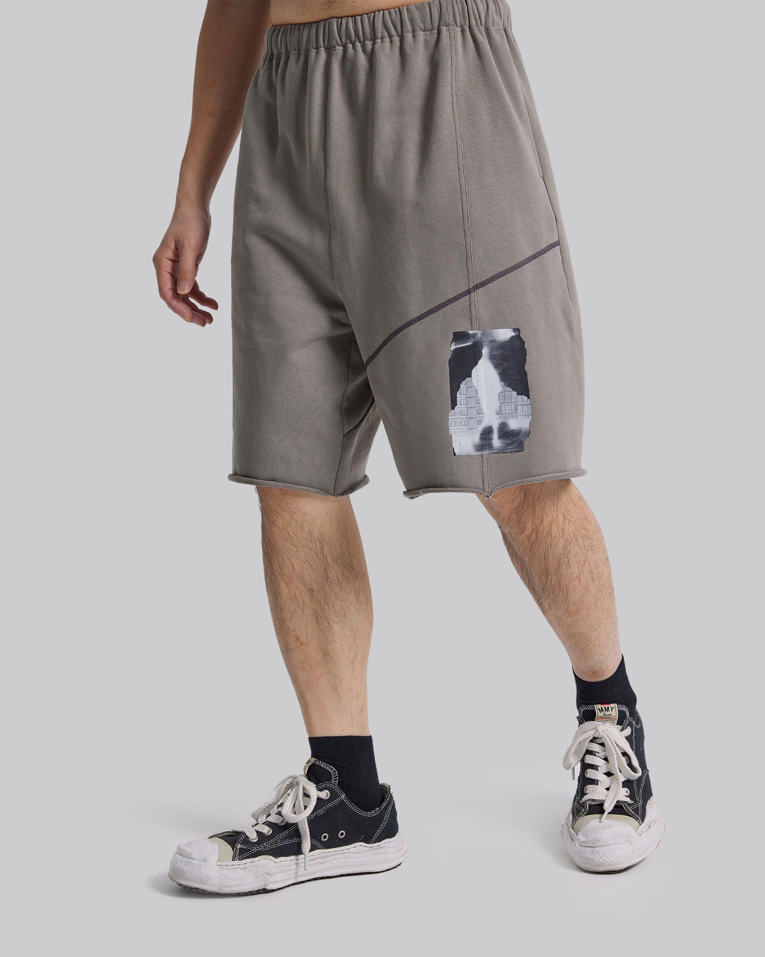 Graphic Print Shorts image 3