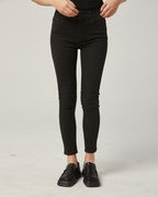 Women's Classic Tapered Jeans - Black, M image