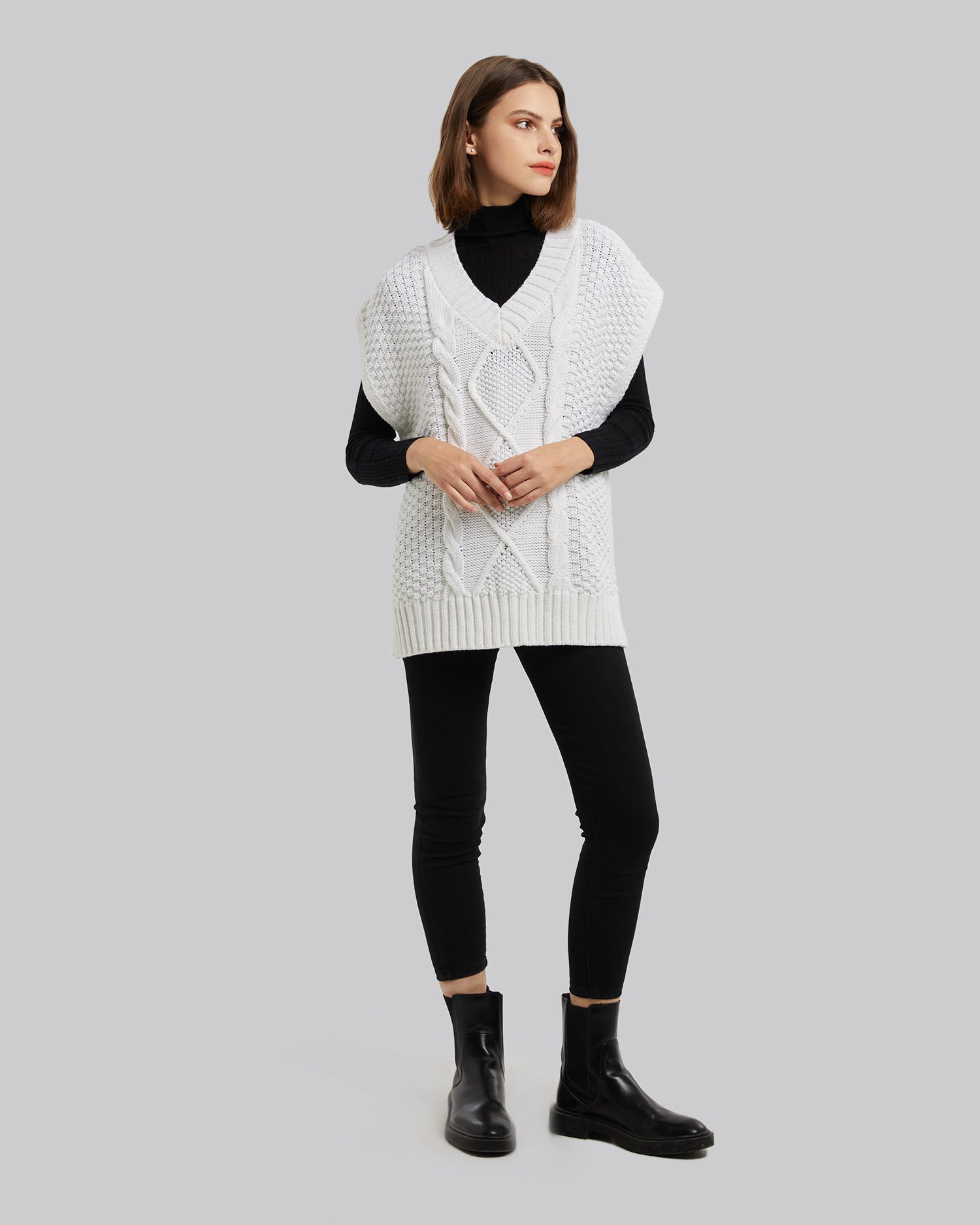 Simplistic Sweater Vest - White, L image