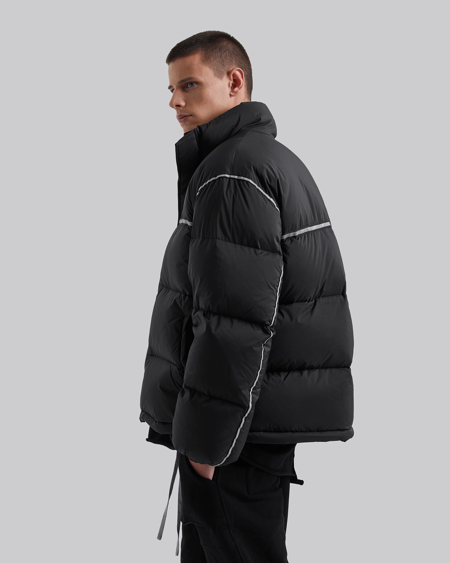 Oversize Reflective-Line Puffer Jacket image 2