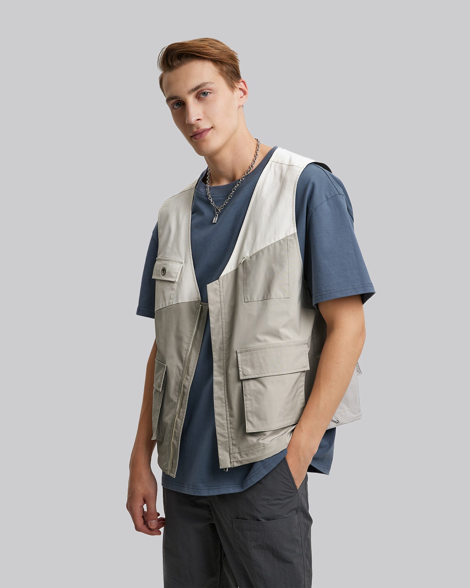 1 × Paneled Utility Vest image 2