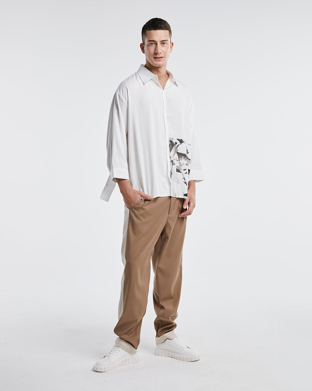 Classic Long-Sleeve Shirt With Prints - White, M image