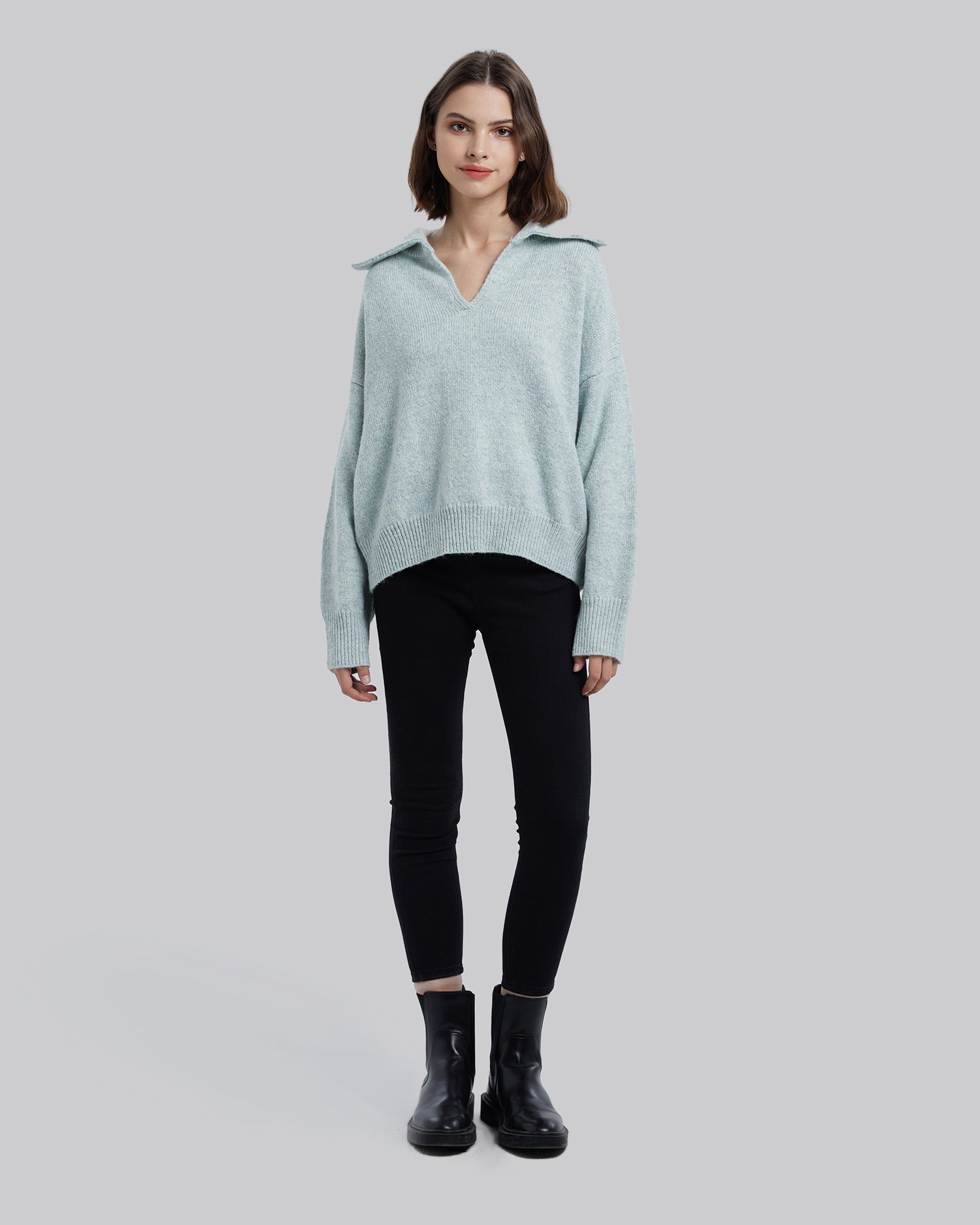 Spread Collar Sweater - Light Blue, M image