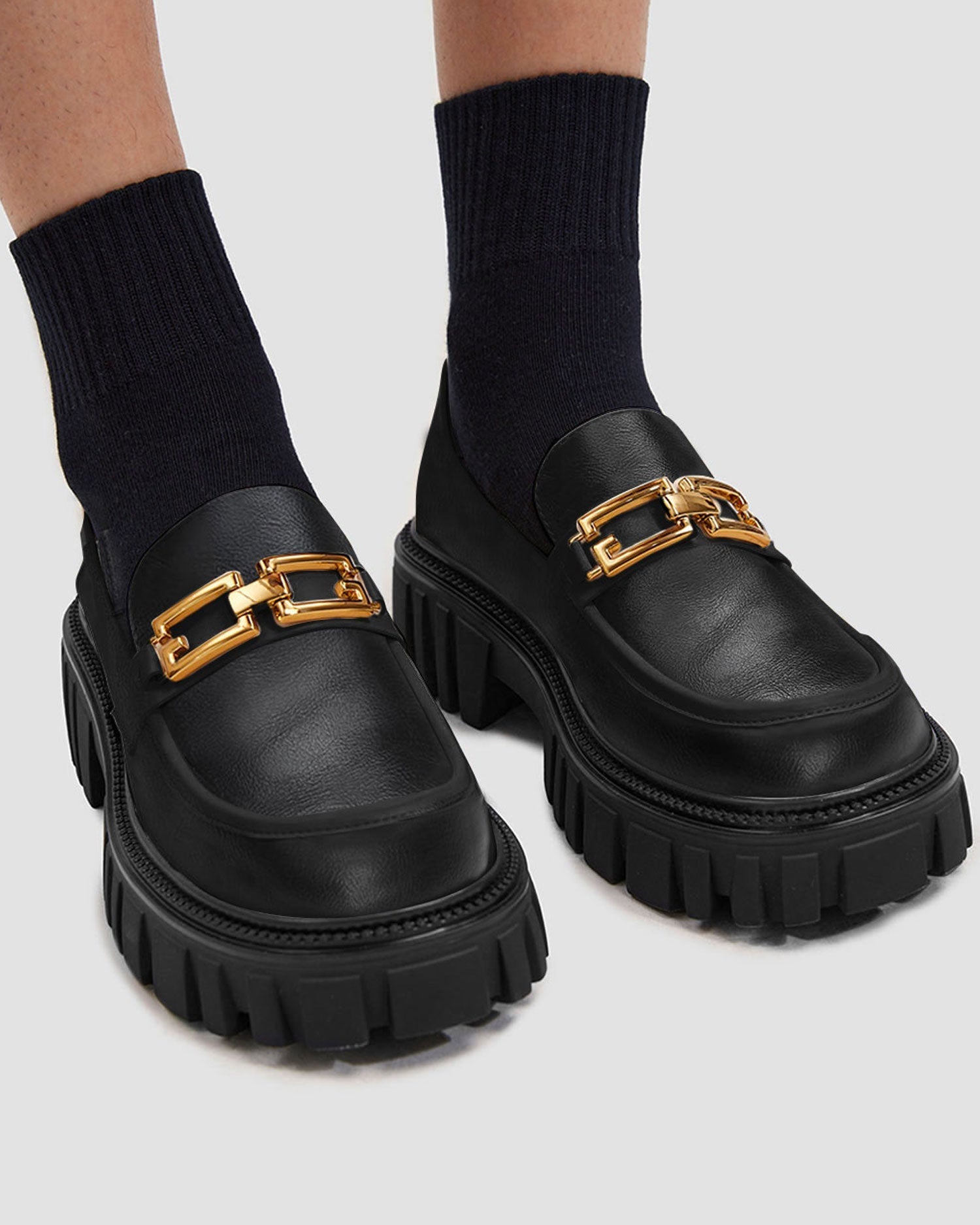 Leather Loafers With Chain image 5