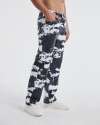 Stylish Dyed Straight Leg Jeans image 2