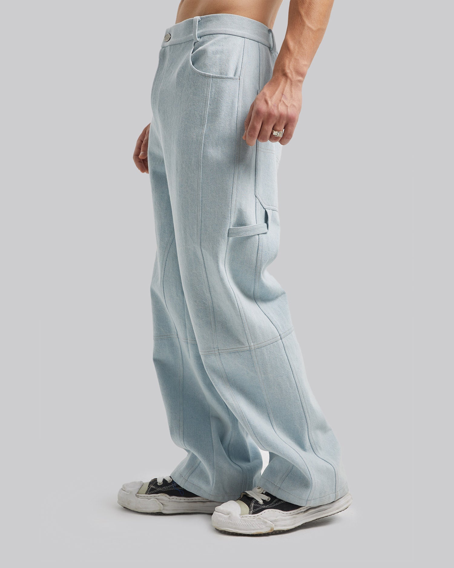 Loose-Fit Paneled Pants image 4
