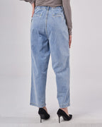 Regular Tapered Jeans image 2