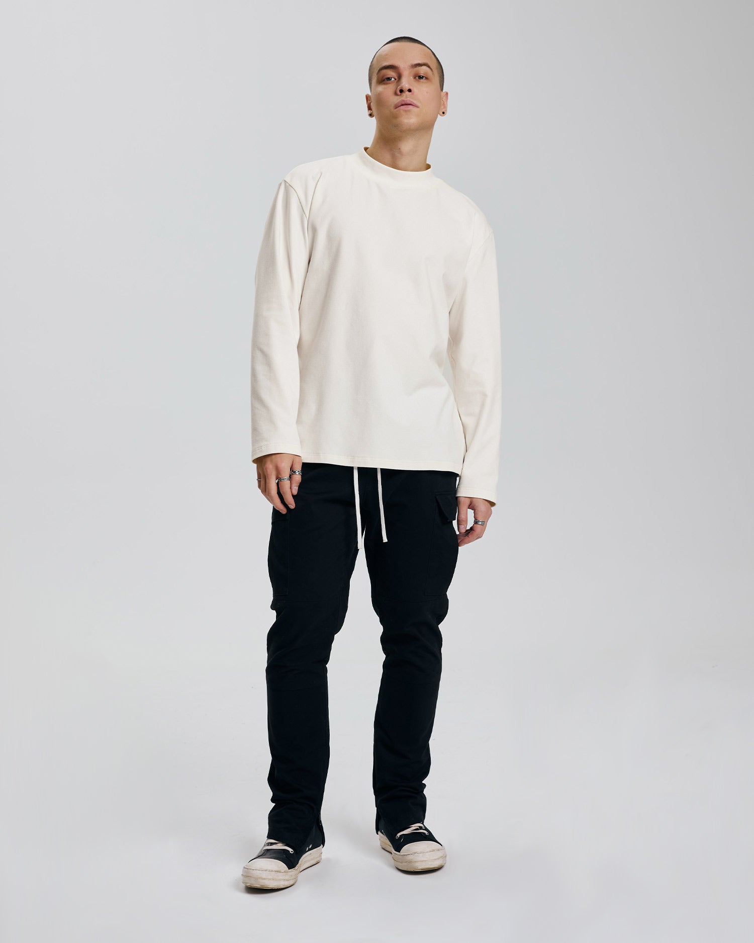 Mock Neck Long-Sleeve T-shirt - White, M image