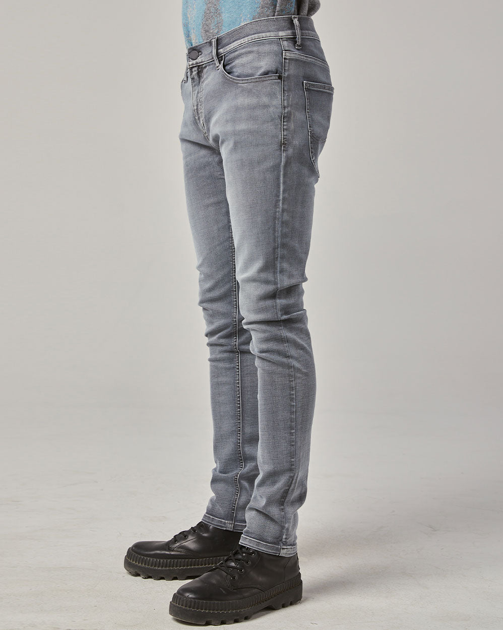 Men's Modern Slim Leg Jeans image 1