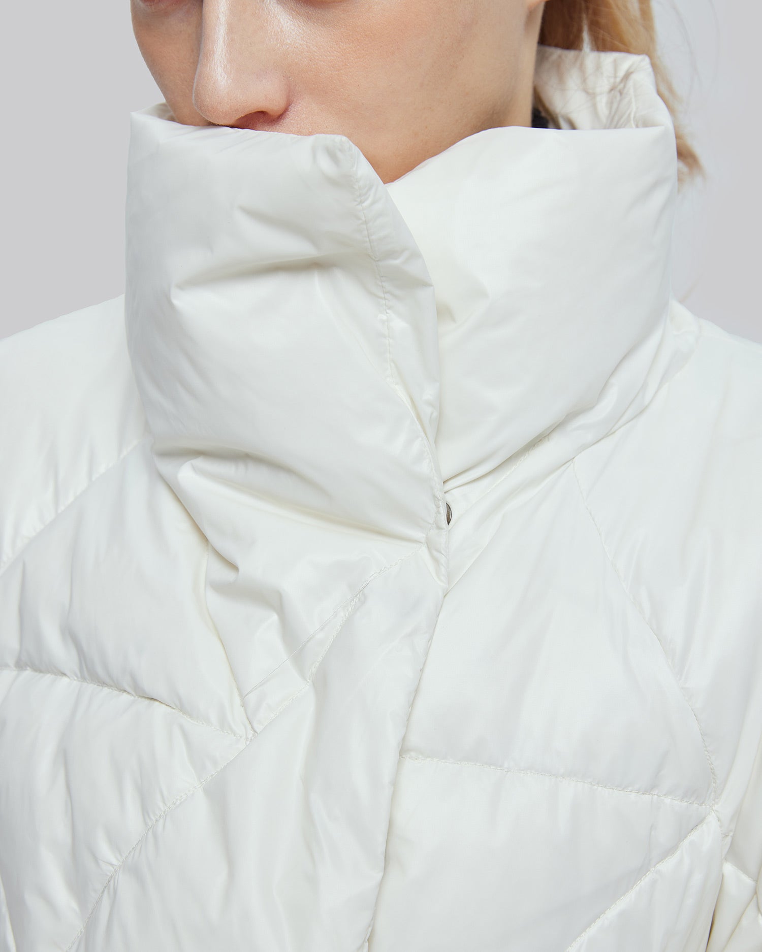 Cropped Puffer Jacket image 3