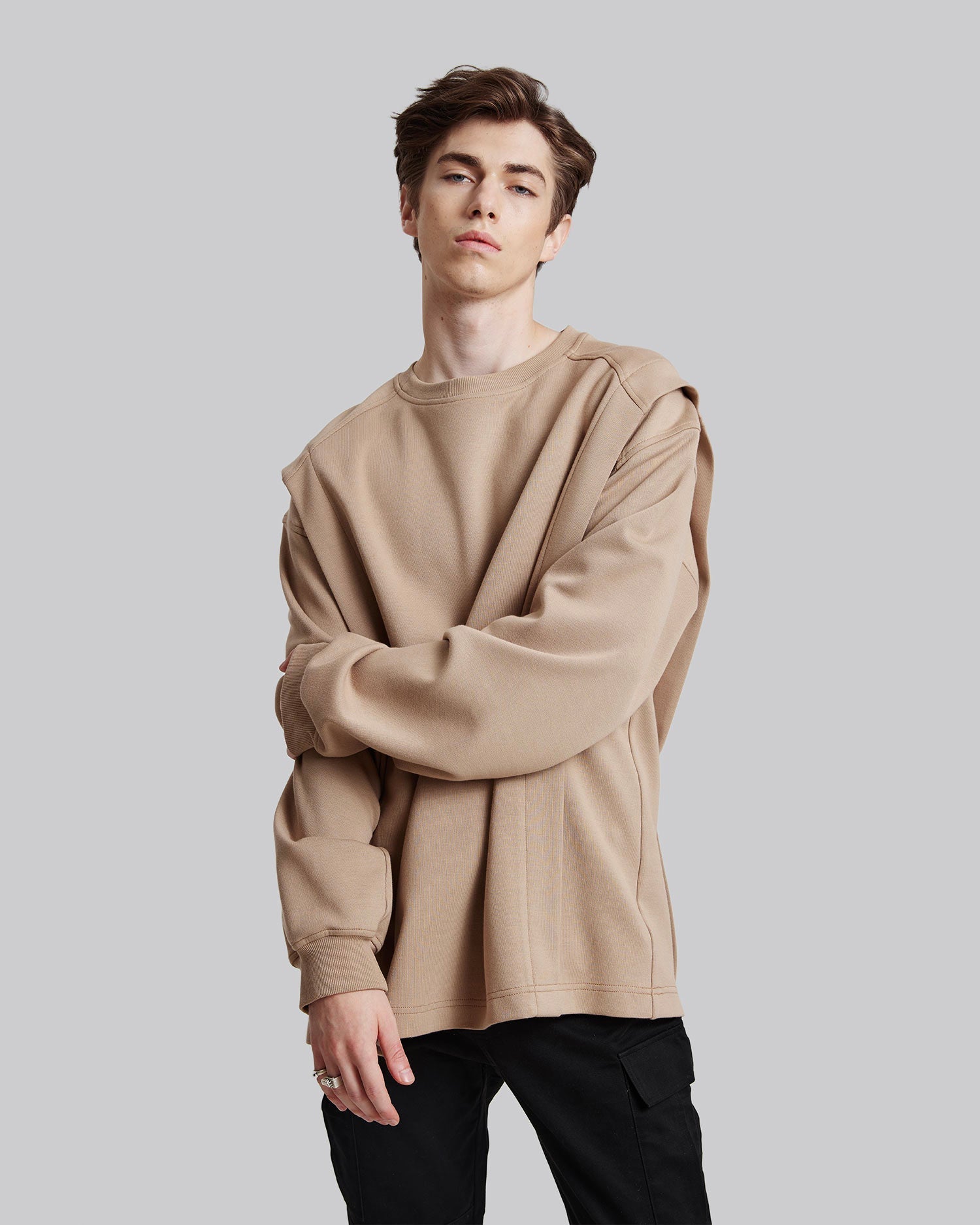 Expandable Camel Sweatshirt - Camel, L image