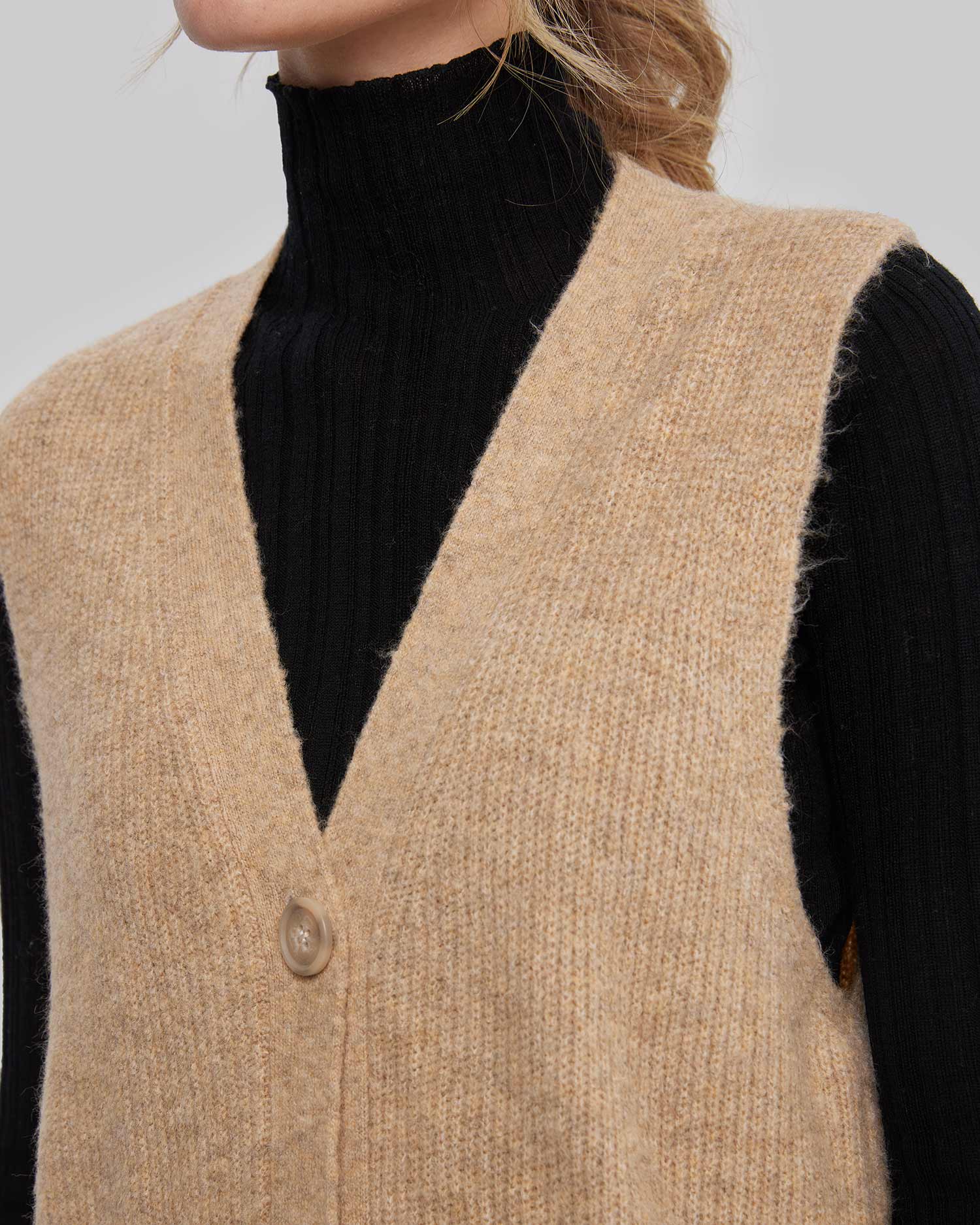 Patch Pocket Buttoned Vest image 5