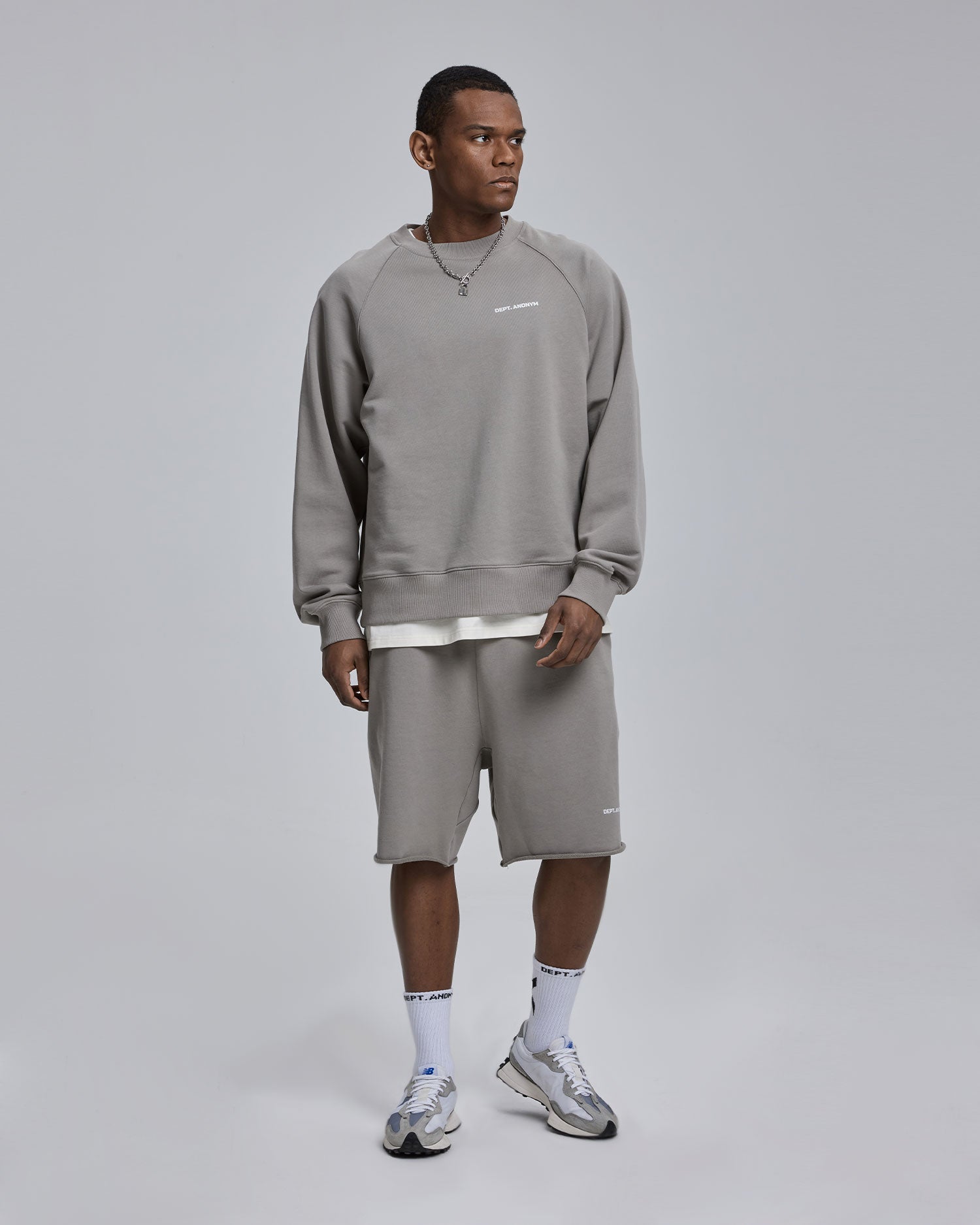 Plain Lounge Crewneck Sweatshirt image 2