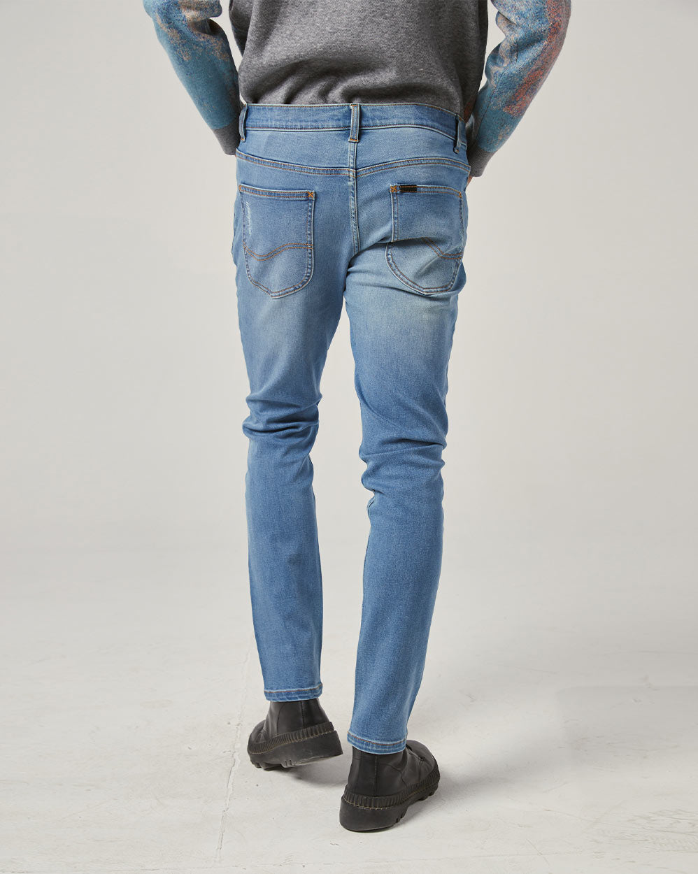 Classic Regular Fit Cotton Jeans image 4