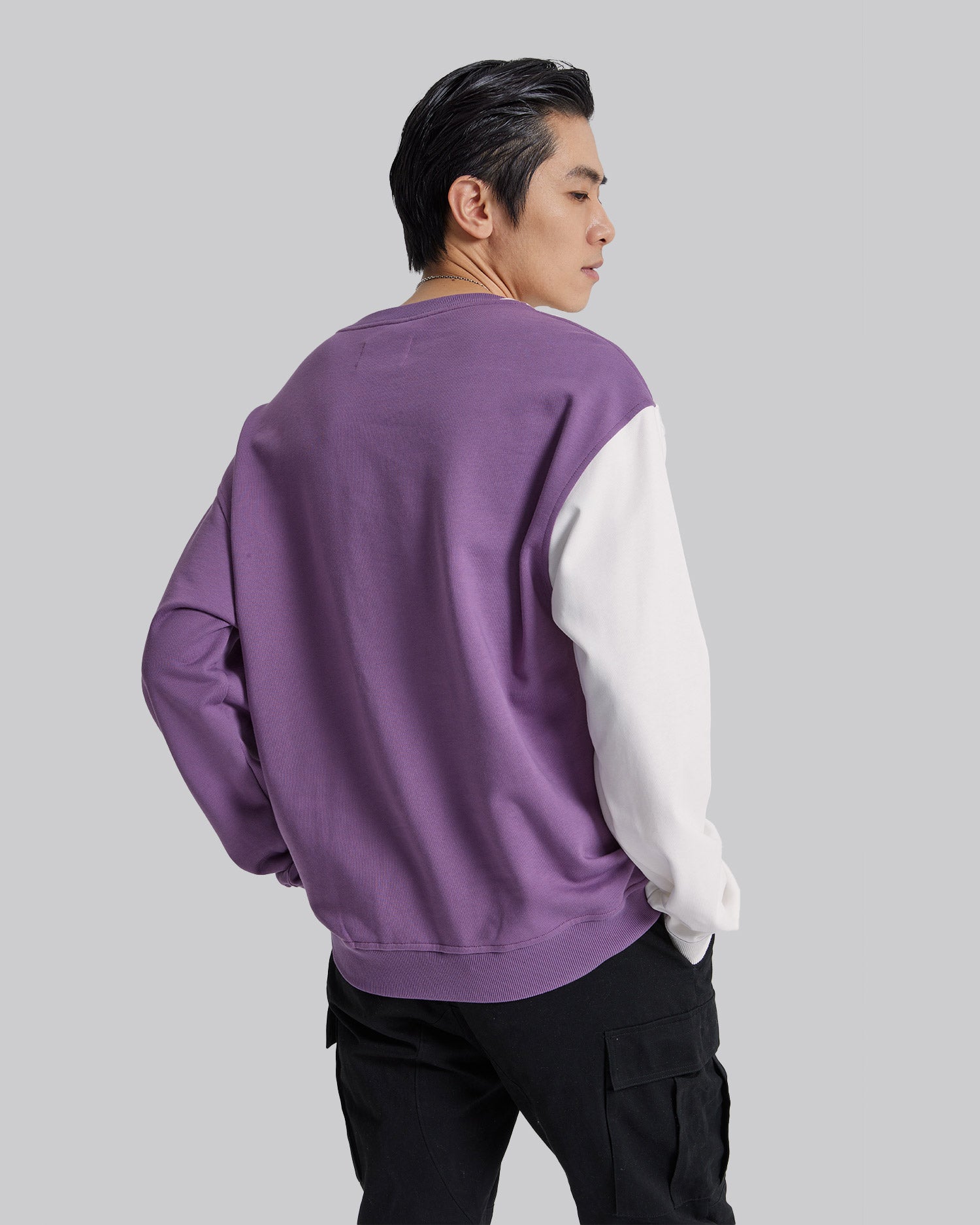 Paneled Duo-Chromatic Sweatshirt image 4