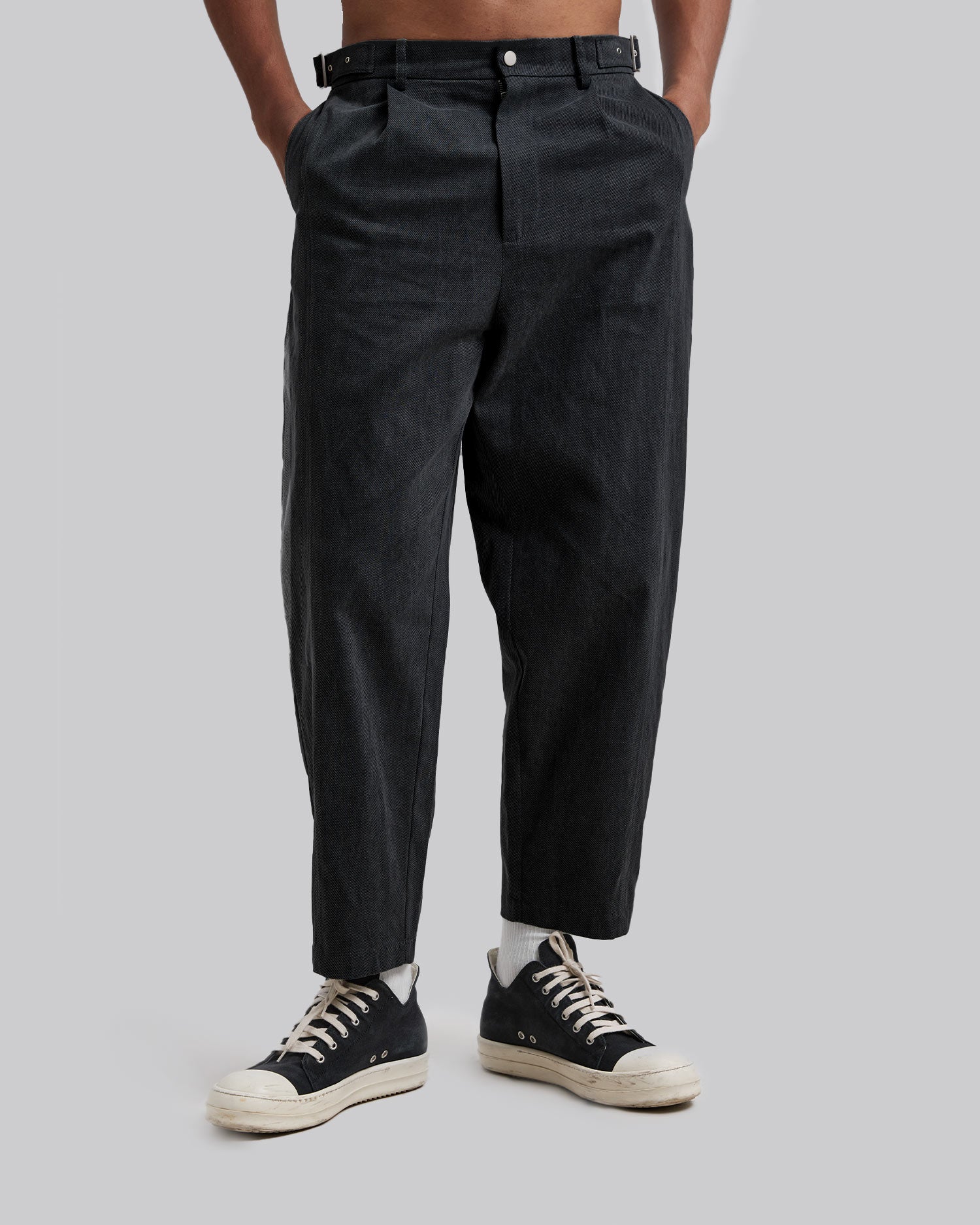 Cotton Tapered Pants - Black, XL image
