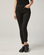 Women's Classic Tapered Jeans image 2