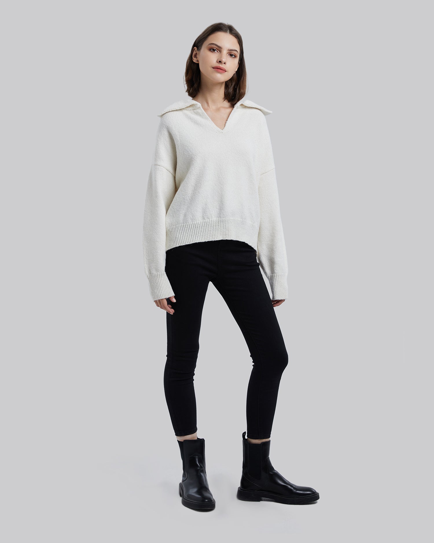 Spread Collar Sweater - White, S image