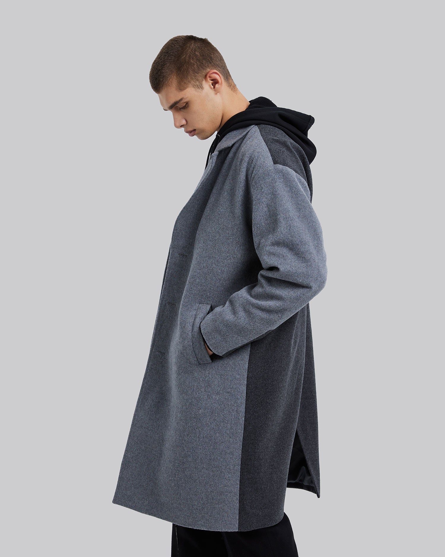 Single-Faced Paneled Wool Coat image 3