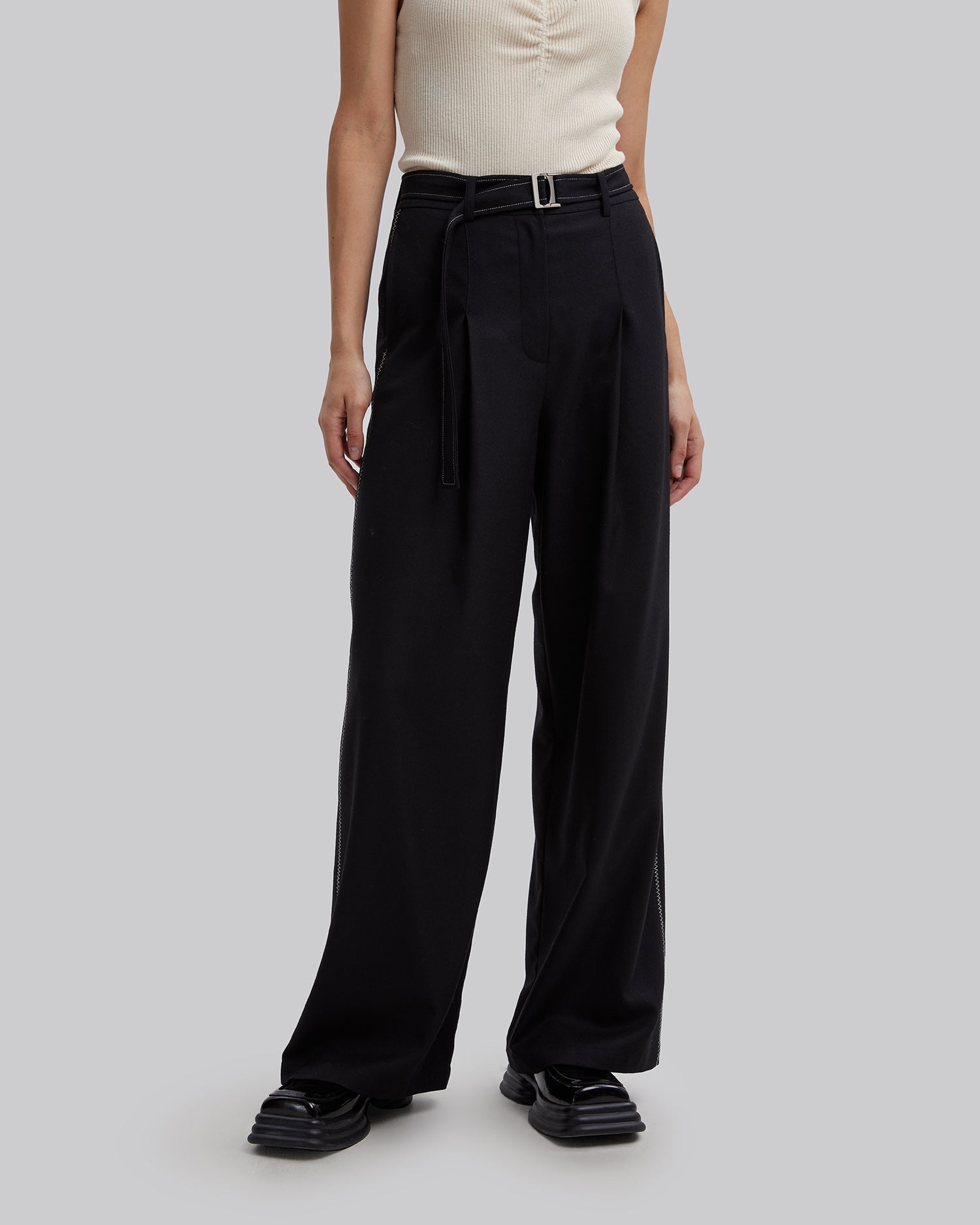 Loose Tapered Pants image 1