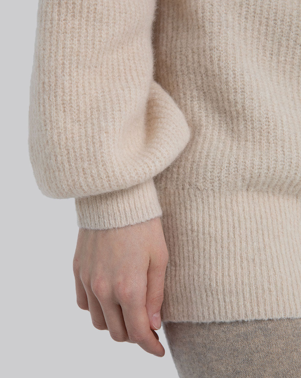 Wool Buttoned Pullover image 6