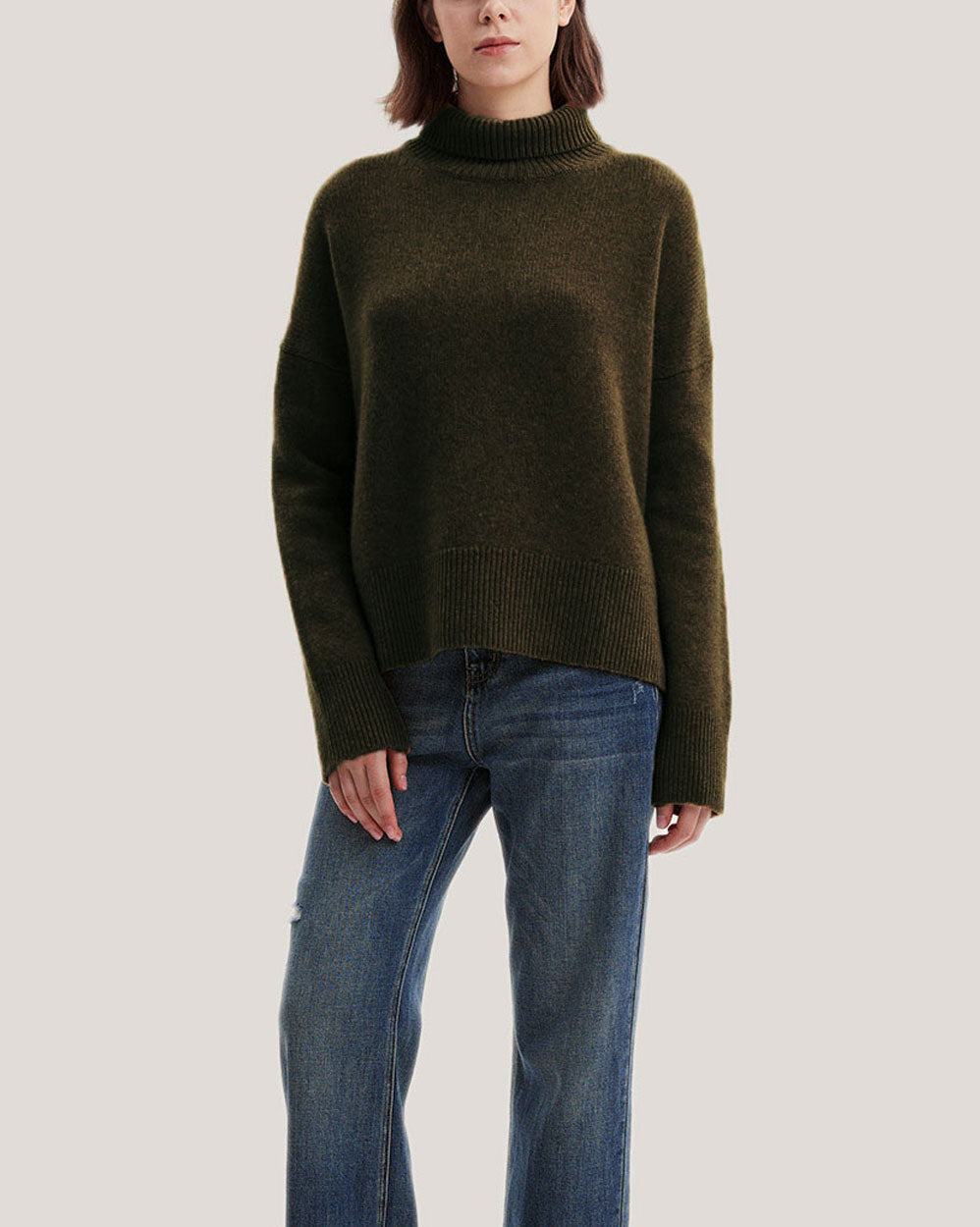 Turtleneck Wool-Yak Blend Sweater - Dark olive, S image