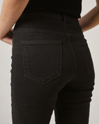 Women's Classic Slim-Fit Jeans image 5