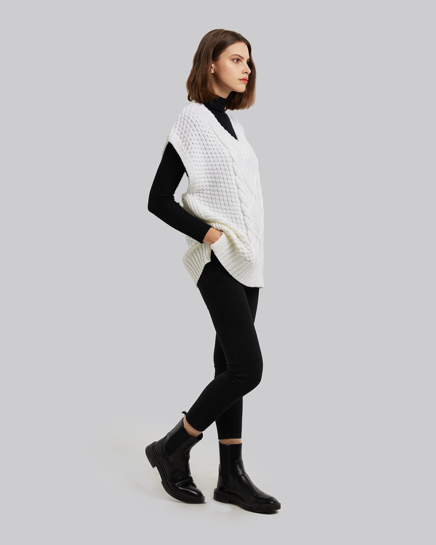 V-Neck Sleeveless Sweater image 2