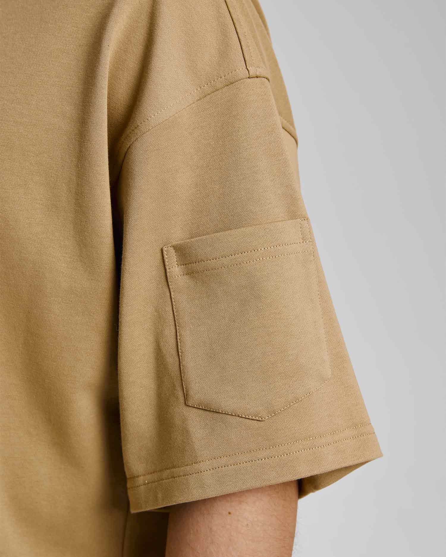 Raw-edged T-shirt image 6