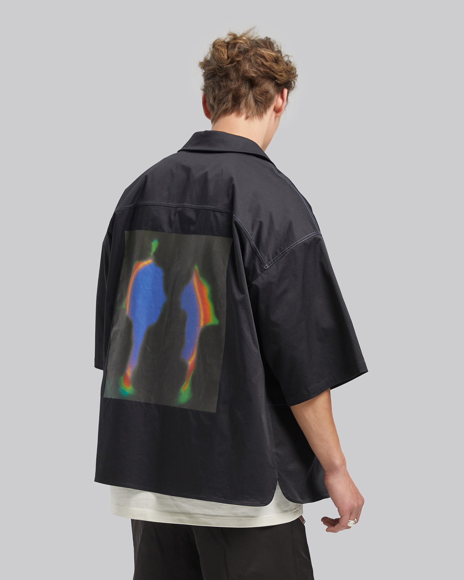 Back Print Short-Sleeve Shirt - Black, S image