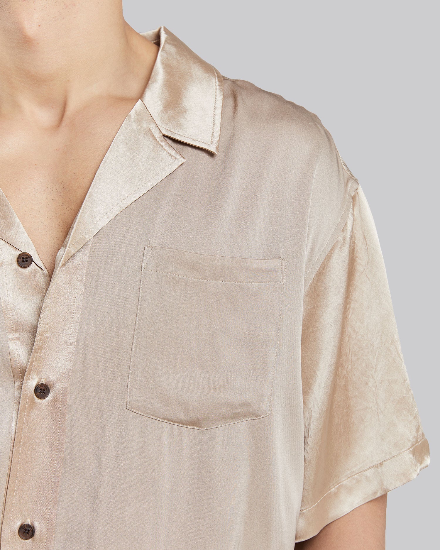 Short-Sleeve Silk Shirt image 6