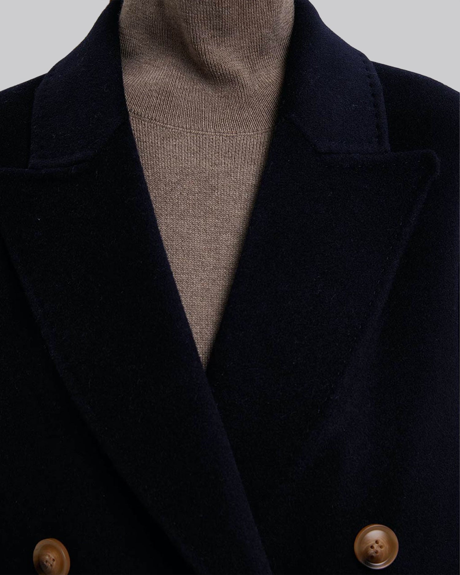Double-Breasted Midi Wool Coat image 3