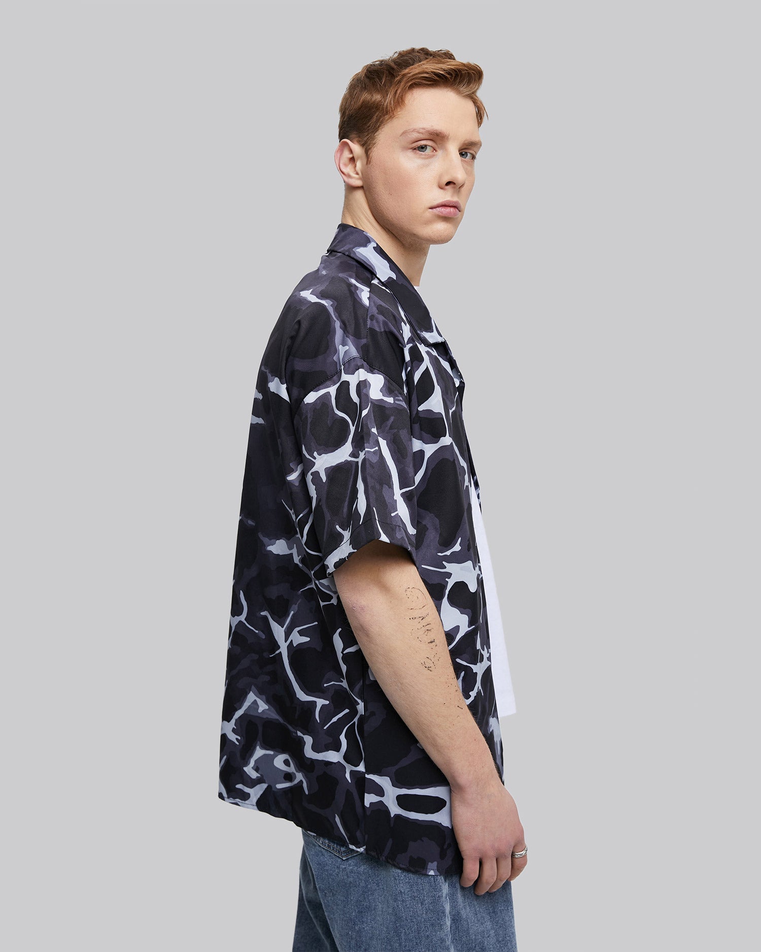 Marble-Patterned Shirt image 4