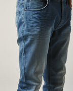 Men's Relaxed Fit Flex Jeans image 4