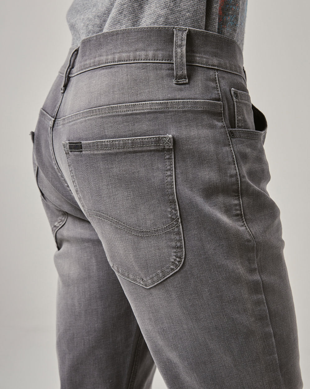 Men's Bleached Slim-Fit Jeans image 5