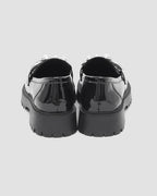Shiny Round-Toe Loafers With Pearl Buckle image 4